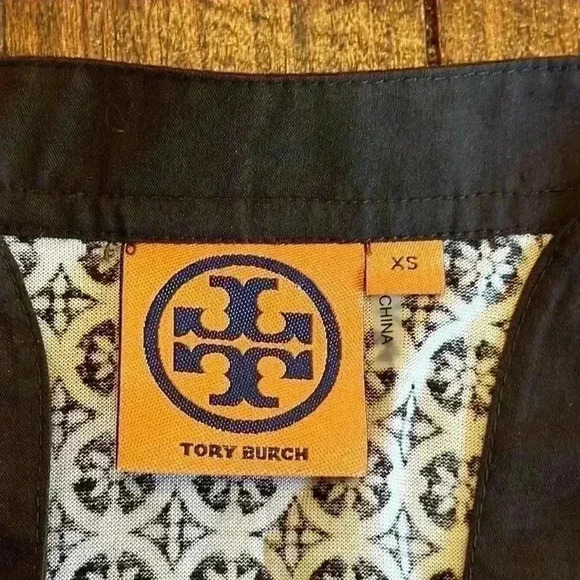 Tory Burch | Cream & Brown Print Scoop Neck Blouse, 100% Silk Shell - Picture 3 of 6